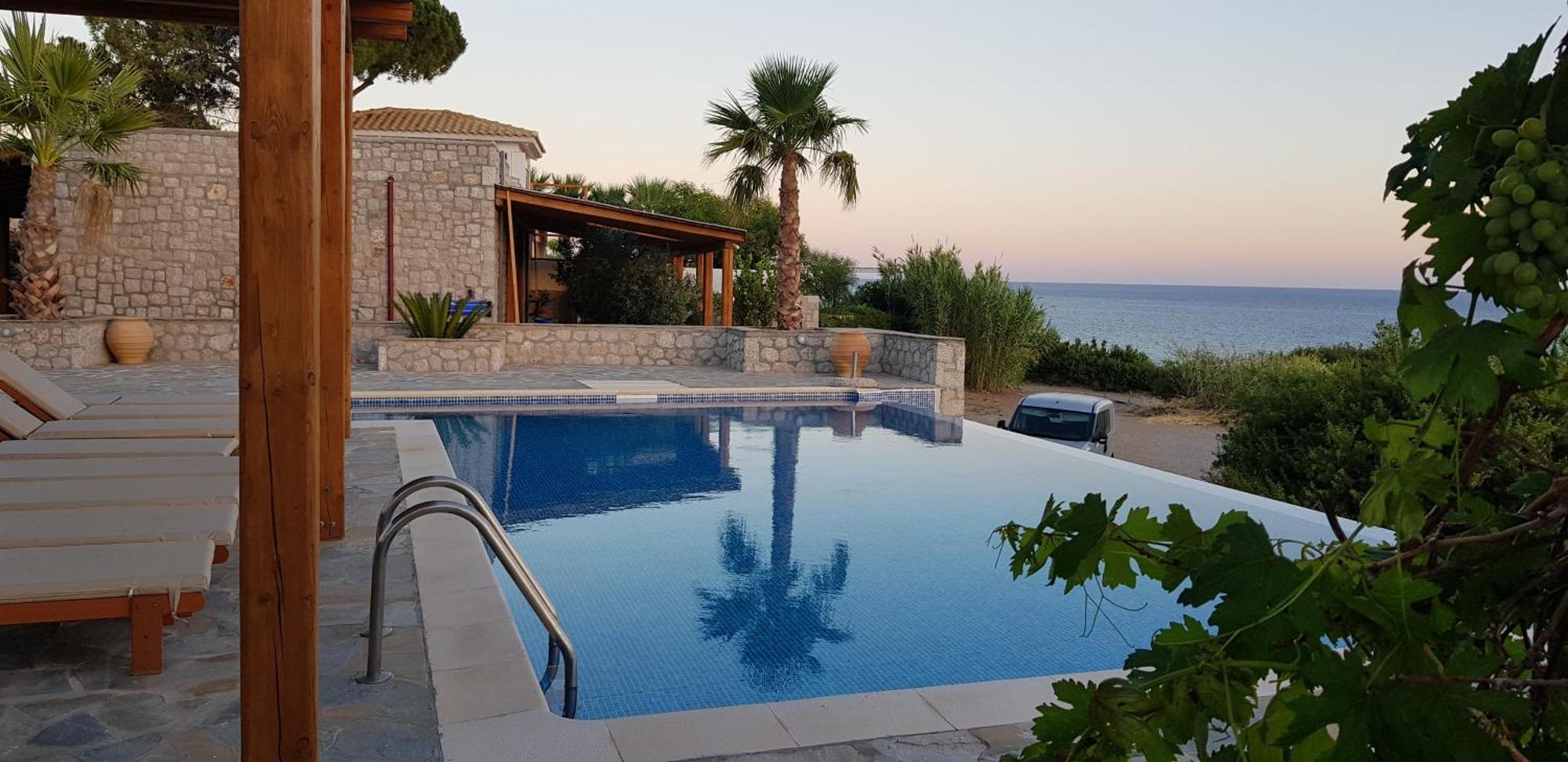 Villa Sealine Pefki  Номер фото